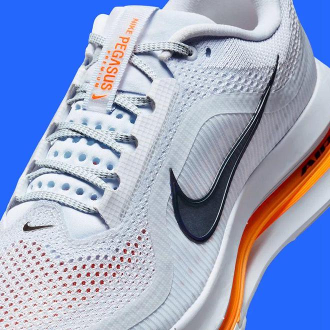 Nike跑鞋把能给的都给足了qy体育球友会配置诱人！这双(图7)
